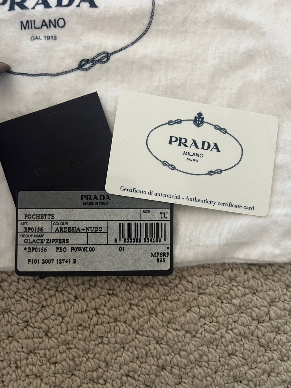 Prada Vitello Glacé Bow Clutch - Picture 7 of 7